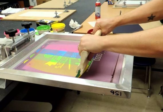 How to Ensure Your Screen Printing Company Delivers High-Quality Results?